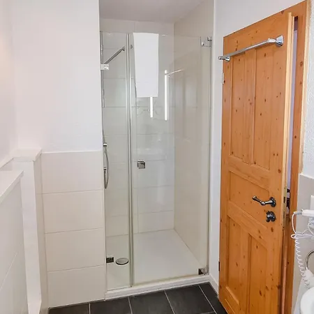 Schoenes Mit Sauna Im Gruenen Apartment Linden (Miesbach)