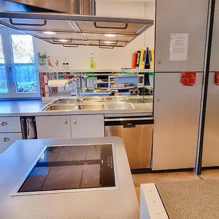Schoenes Mit Sauna Im Gruenen