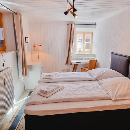 Schoenes Mit Sauna Im Gruenen Apartment Linden (Miesbach)